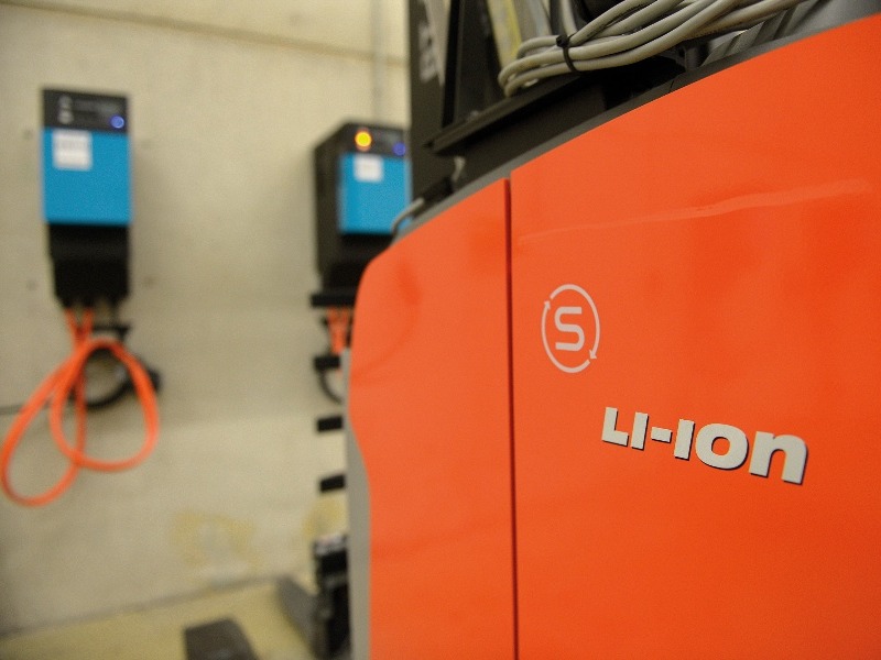 Stele_Energie_Hermes_Li-Ion