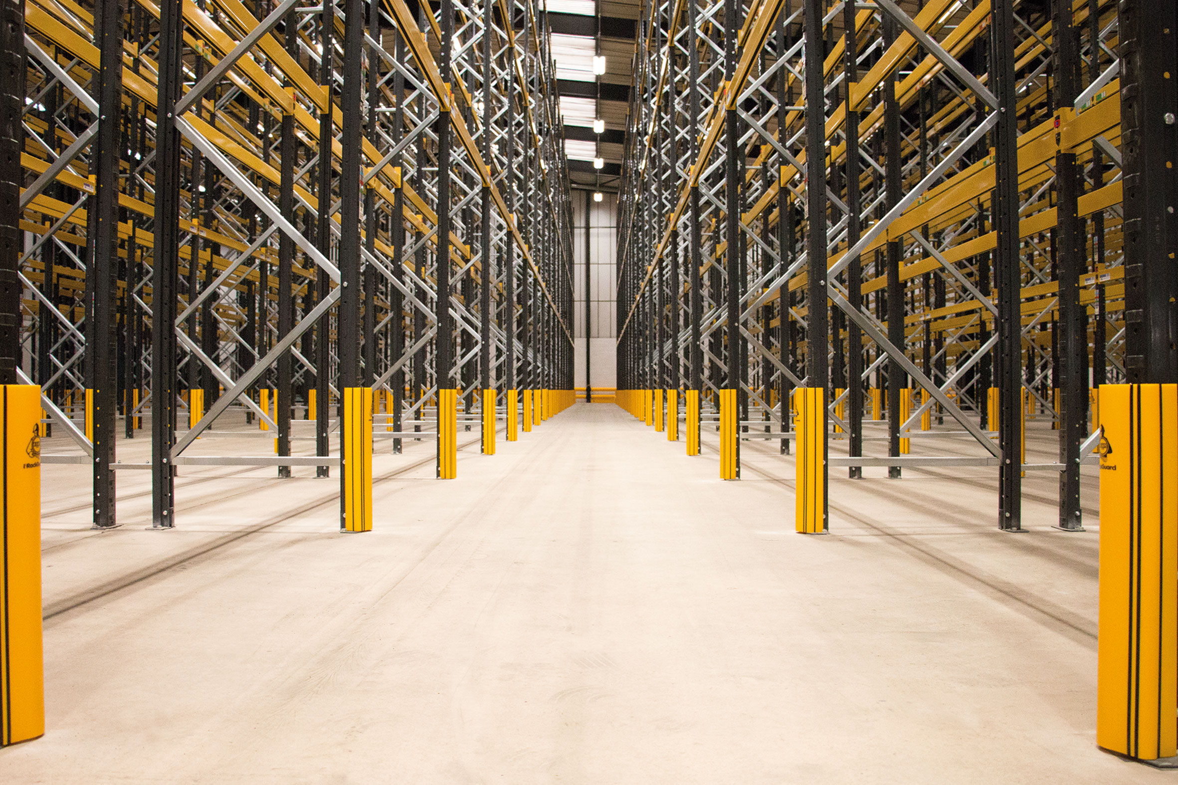 Regalsysteme-Zubehoer-Toyota