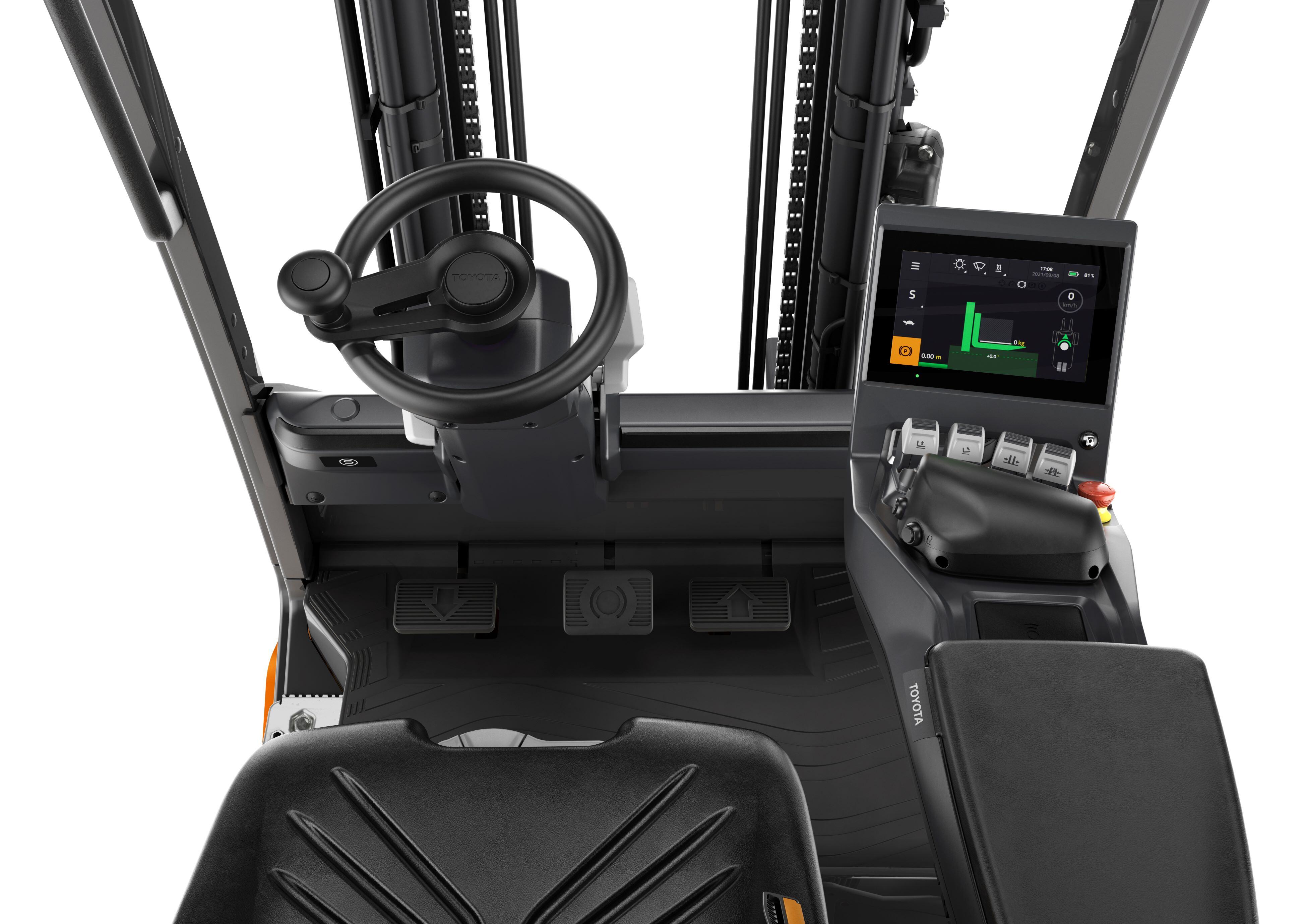 Toyota Traigo48_LIB_driver compartment_D1_LR